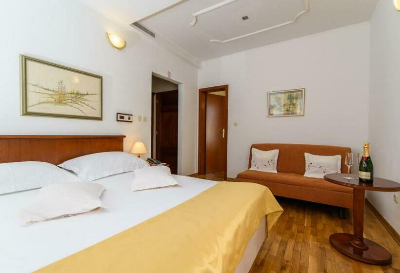 수피리어 룸, Heritage Hotel Vila Sikaa