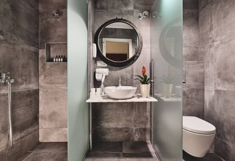 Quarto Superior, Capetan Giorgantas