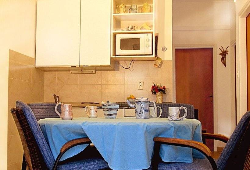 Апартаменты Комфорт 1 Спальня, Villa Pape