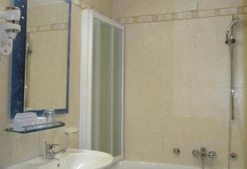 سوئیت 2 خوابه, Villa Vera