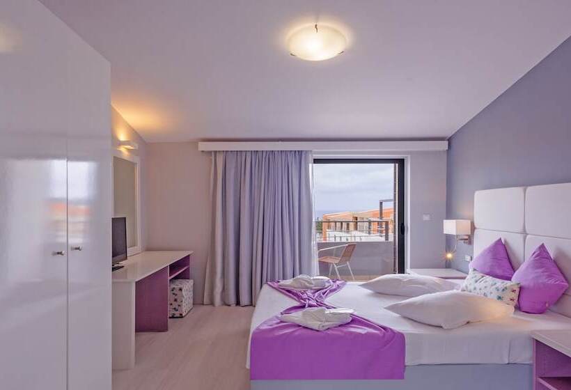 Студио Superior Вид на Море, Sunrise Village Hotel   All Inclusive