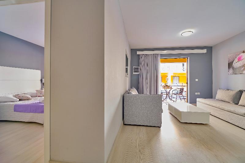 Апартаменты 1 Спальня, Sunrise Village Hotel   All Inclusive