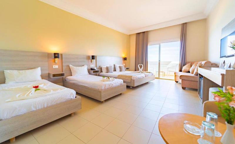 Вилла 2 Спальни, Angsana Villas Resort Phuket