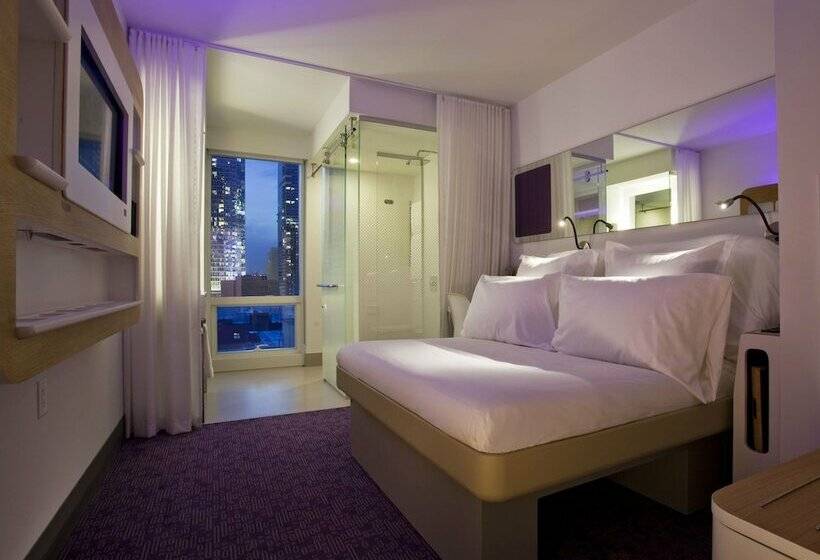 اتاق پرمیوم, Yotel New York Times Square