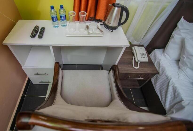 Deluxe Suite, Lovely Garden Guest Home