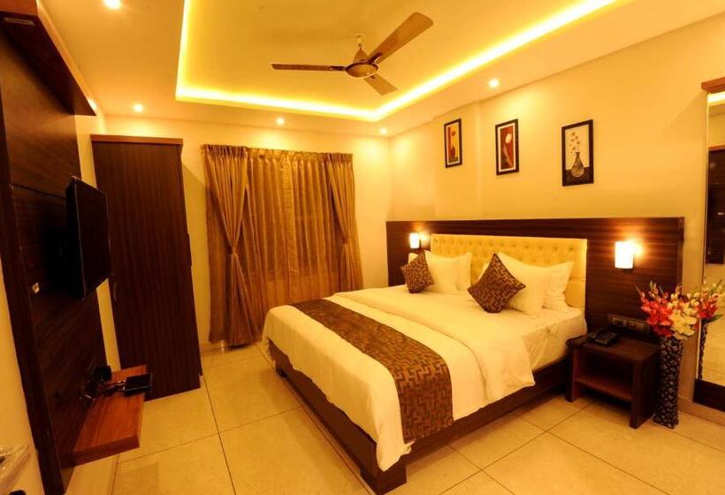 スイート（家族用）, Mc Suites Mysuru