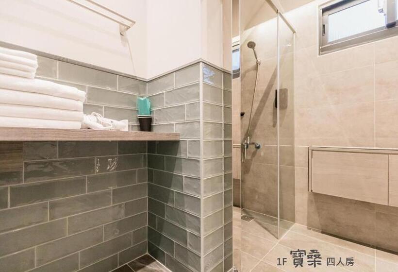 Standard Quadruple Room, 寶桑屋瑪民宿 Bao Sang Umaq