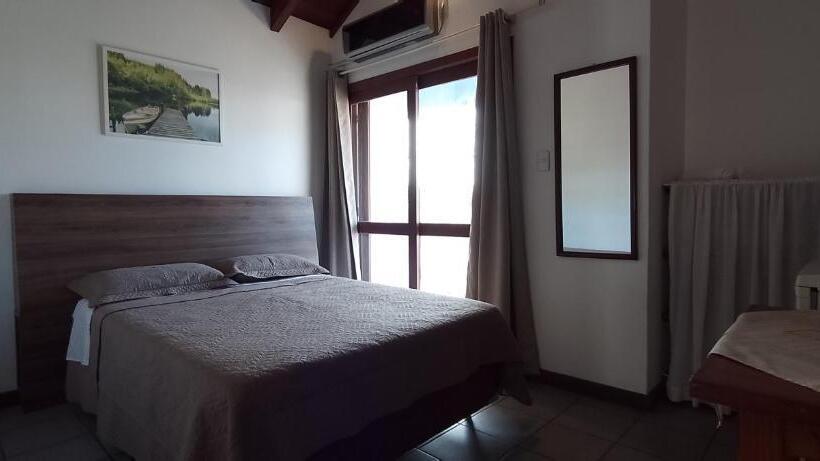 سوییت, Residencial Da Praça Garopaba