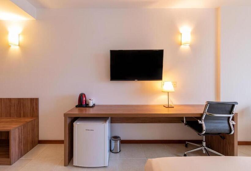 Номер Deluxe, Holiday Inn Manaus, An Ihg