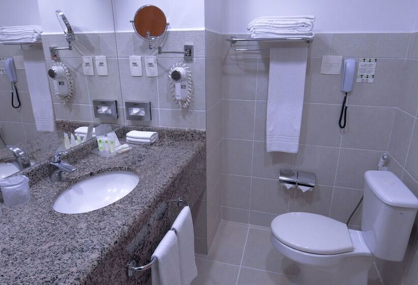 Номер Премиум, Holiday Inn Manaus, An Ihg