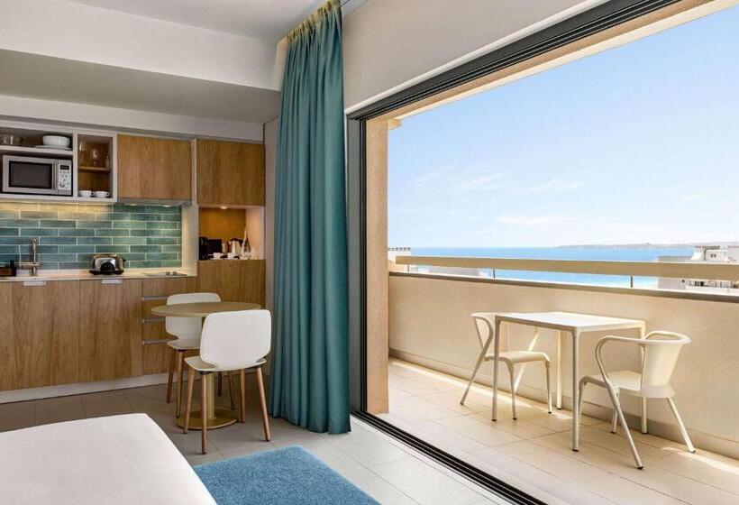 Студио Стандарт Боковой Вид на Море, Wyndham Residences Alvor Beach