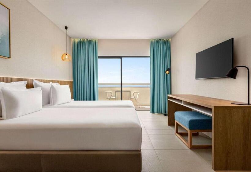 Студия Стандарт Вид на Море, Wyndham Residences Alvor Beach