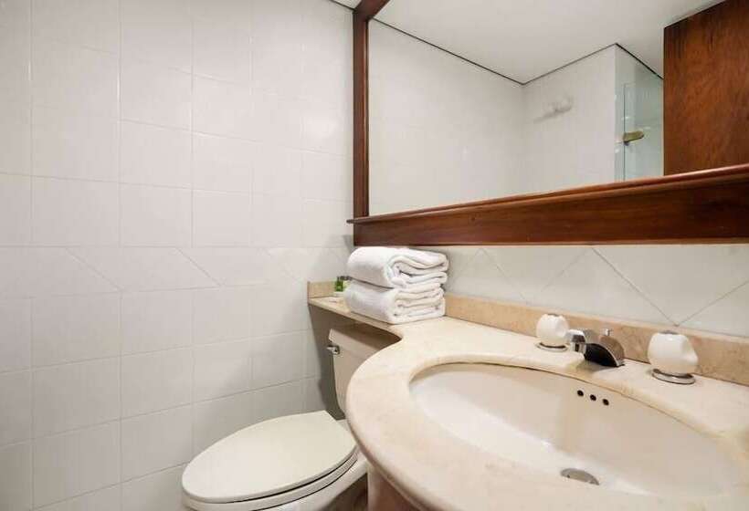 스위트, Leblón Suites
