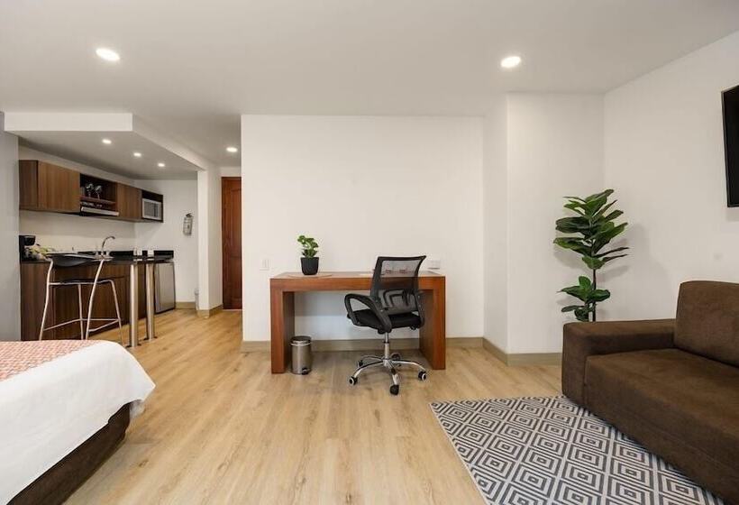 수피리어 스위트, Leblón Suites