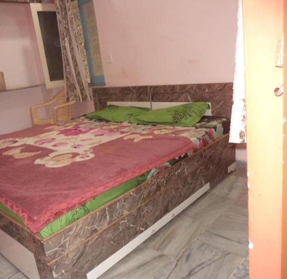 Номер Economy, Budget Hotel Ayodhya 87