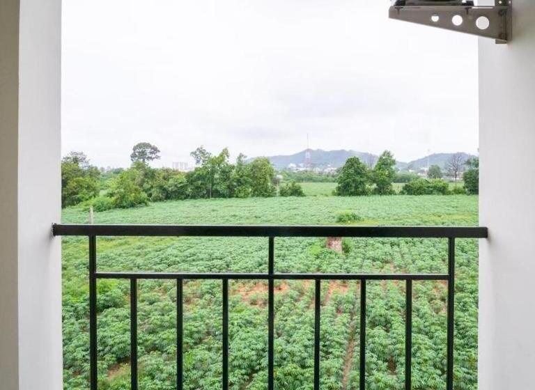 Номер Стандарт, Ek Residence Banchang City