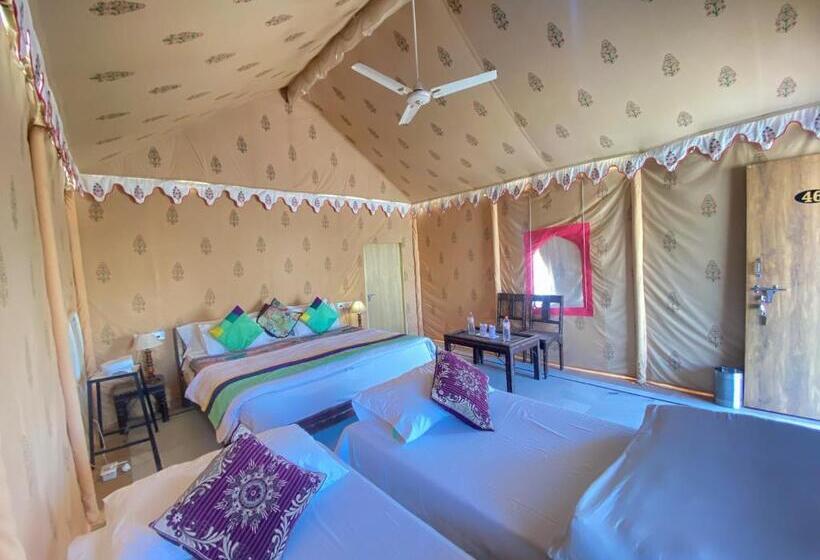 家庭套房, Pal Rajah Desert Camp