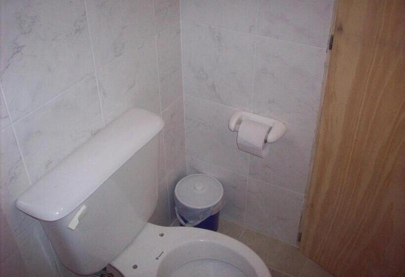 Кровать в Общей Комнате, Hostel Meridiano 71