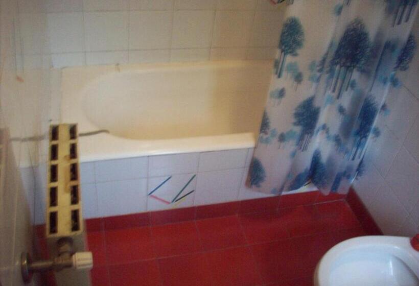 Номер Стандарт, Hostel Meridiano 71