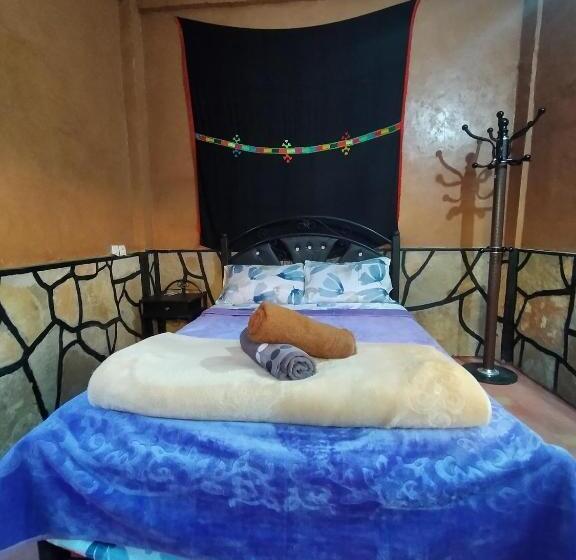 Номер Стандарт Вид на Сад, Auberge Restaurant Tizgui