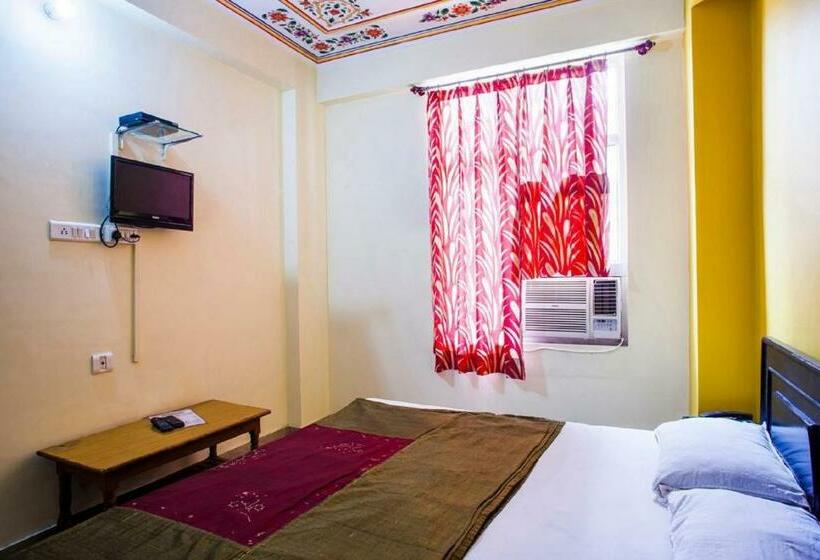 اتاق اکونومی, New City Inn