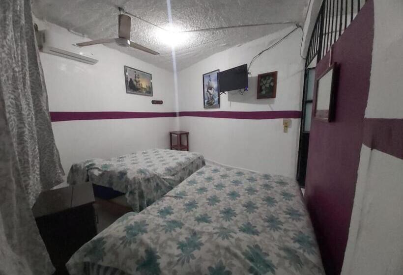בונגלו סטנדרט 2 חדרי שינה, Ayalamar Manzanillo