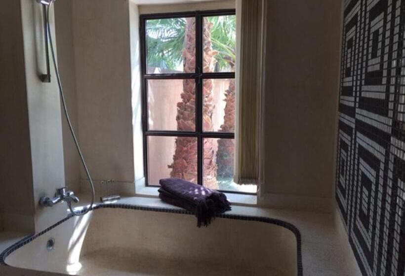 סוויטת ג'וניור, Domaine Malika   Adults Only