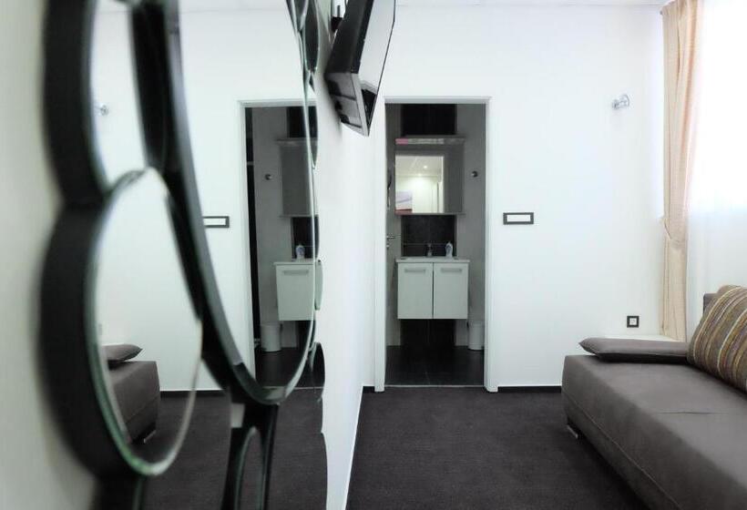 سوییت خانوادگی, Luwiana Suites