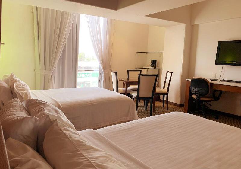 Suíte Júnior, Bel Air Business Salamanca, Trademark By Wyndham