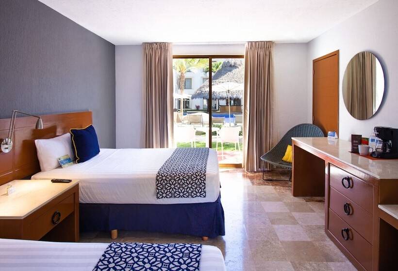 Номер Superior, Plaza Pelicanos Club Beach Resort All Inclusive