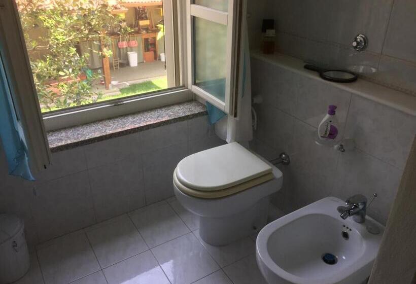 带阳台标准四人间, B&b Filomena