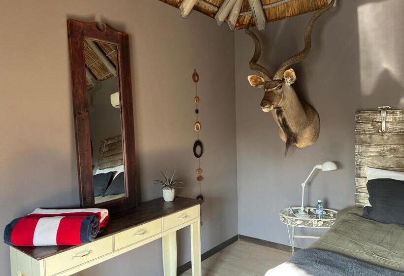 اتاق استاندارد با تراس, Simba Safaris African Pride Exotic Lodge