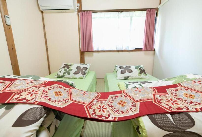 Номер Стандарт Вид на Сад, Kizuna Guesthouse