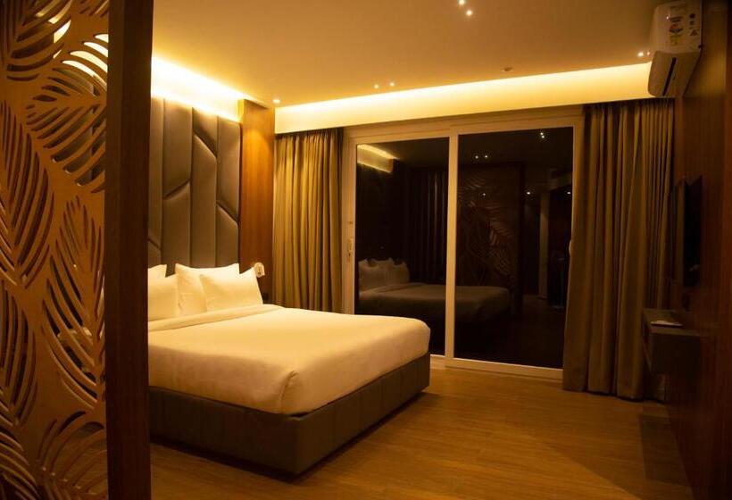 Люкс, Golden Park Hotel & Resort