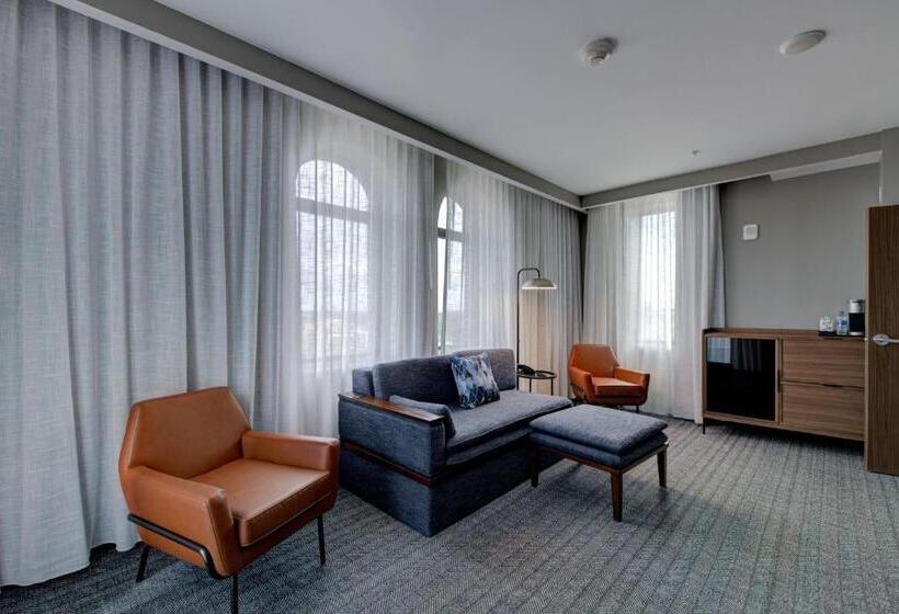 Президентский Люкс, The Threefoot Hotel, Meridian, A Tribute Portfolio