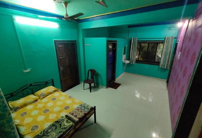 Семейный Номер, Shanti Guest House