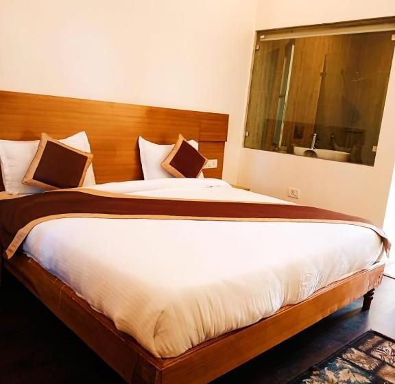 발코니 디럭스 룸, Boros Resorts Binsar