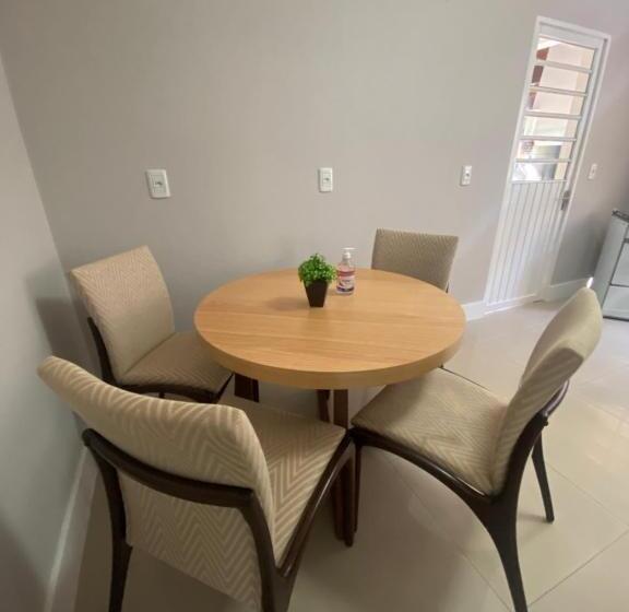 침실 2개 아파트, Fika Residence
