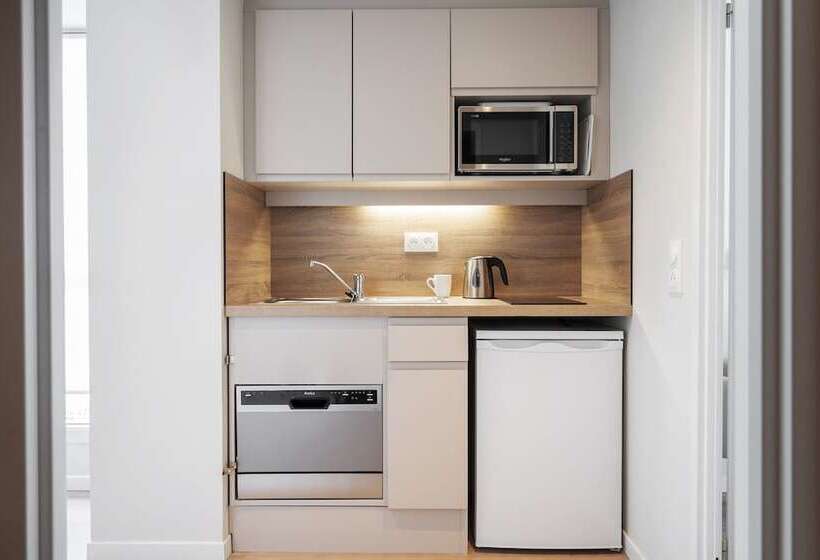 Студия Стандарт, Residhome Chartres