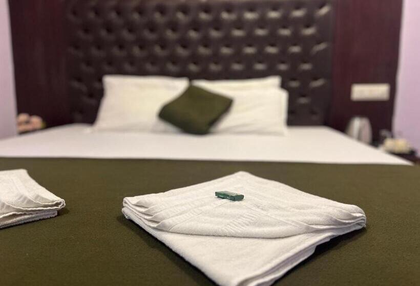 Номер Economy, Purnima Residency