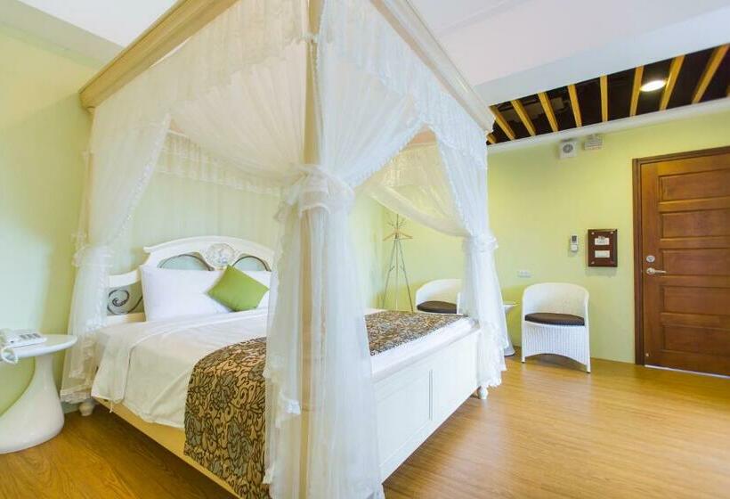 اتاق لوکس, Sun Hola Villa