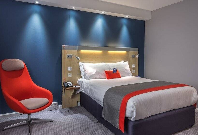 Номер Стандарт, Holiday Inn Express Kettering, An Ihg
