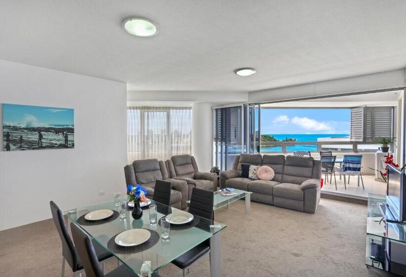 침실 2개 아파트, Tweed Ultima Apartments