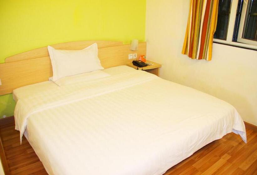 Номер Стандарт, 7days Inn Wuchang Railway Station