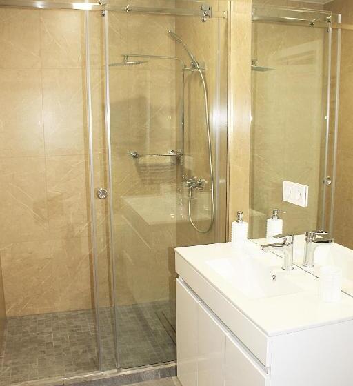 استودیوی استاندارد, Prestige Apartments Berezinka