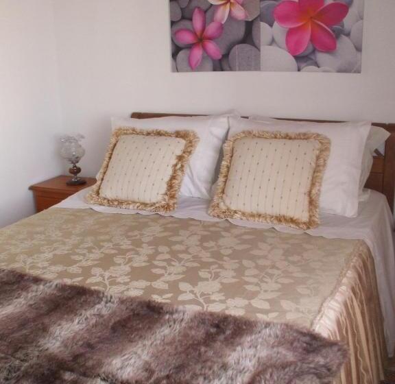 חדר סטנדרט, Dinas Guesthouse