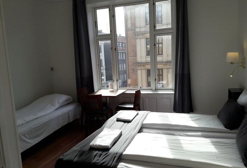 Трехместный Номер Deluxe, Loeven