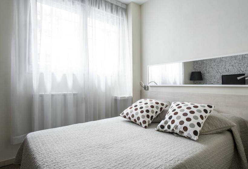 エクゼクティブワンルーム, Residencia Universitaria Blas De Otero