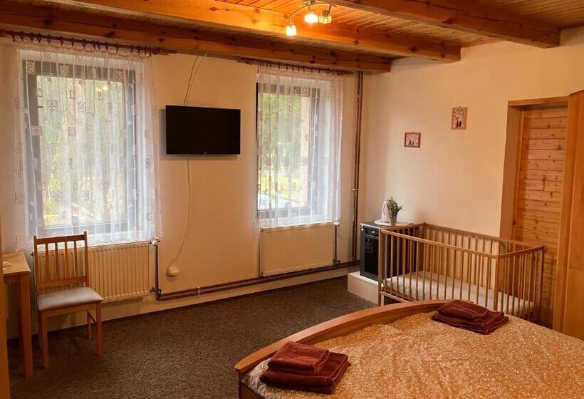 Номер Стандарт, Penzion Restaurace Zátiší