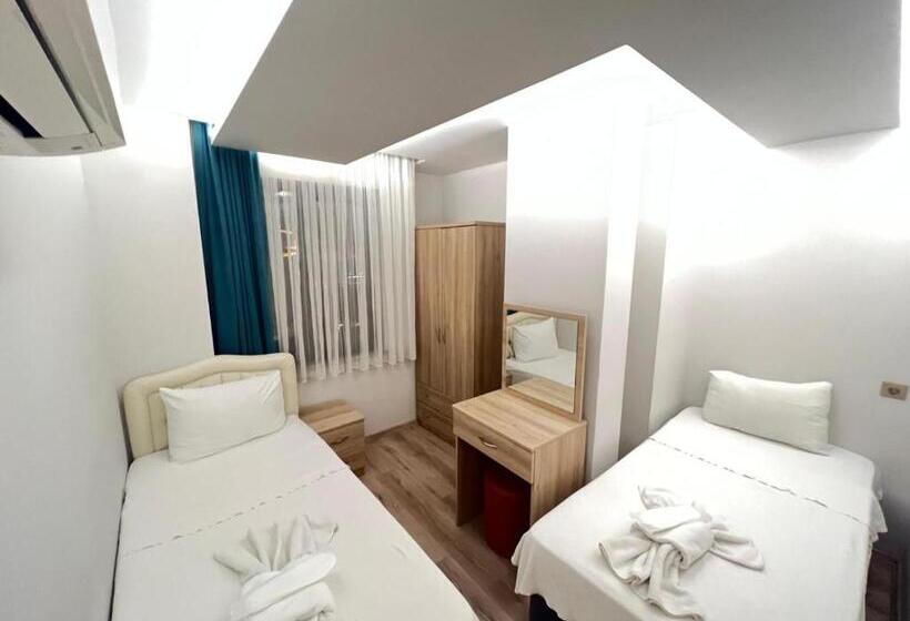 스위트, Gloria Suite